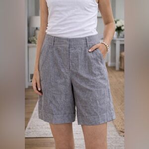 St. John Sport Women Linen Shorts Size 12 Beige Casual Classic Summer Old Money